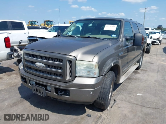 2005 Ford Excursion Limited z VIN 1FMNU42P25ED44334, wystawiony jako IAAI lot #42344600 z przebiegiem 171 512 mil mil oraz . Historia ofert i sprzedaży dostępna na DreamBid. Obrazek 2.