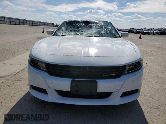 2020 Dodge Charger SXT with VIN 2C3CDXBG7LH102260, listed as a Copart auction lot 47724745 with 111,142 mi miles and Salvage Title. Bid and sale history available at DreamBid. Image 5.