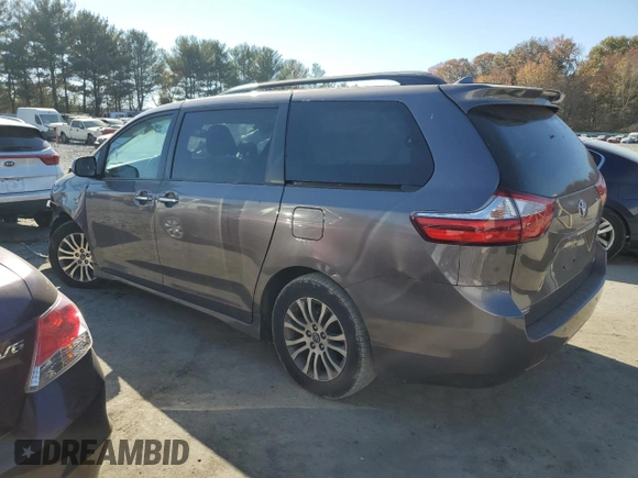 2019 Toyota Sienna XLE Auto Access Seat with VIN 5TDYZ3DCXKS973790, listed as a Copart auction lot 76758454 with 215,158 mi miles and Salvage Title. Bid and sale history available at carsss.com. Image 2.