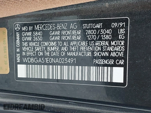 1992 Mercedes-Benz 500 z VIN WDBGA51E0NA023491, wystawiony jako IAAI lot #42058835 z przebiegiem 260 421 mil mil oraz . Historia ofert i sprzedaży dostępna na DreamBid. Obrazek 9.