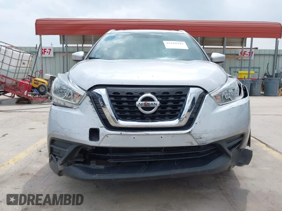 2019 Nissan Kicks S with VIN 3N1CP5CU9KL524812, listed as a IAAI auction lot 41910323 with 88,656 mi miles and . Bid and sale history available at carsss.com. Image 12.