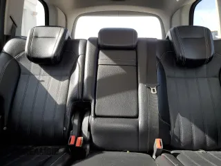 2013 Mercedes-Benz GL 450 z VIN 4JGDF7CE0DA251791, wystawiony jako Copart lot #51180575 z przebiegiem 175 989 mil mil oraz Szkoda całkowita • Salvage title. Historia ofert i sprzedaży dostępna na DreamBid. Obrazek 10.