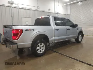 2021 Ford F-150 XL with VIN 1FTFW1E55MFA72141, listed as a Copart auction lot 83111544 with 67,380 mi miles and Salvage Title. Bid and sale history available at carsss.com. Image 3.