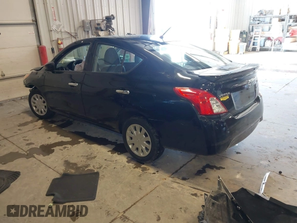 2016 Nissan Versa SV with VIN 3N1CN7AP1GL907830, listed as a IAAI auction lot 41602713 with 153,293 mi miles and . Bid and sale history available at DreamBid. Image 3.