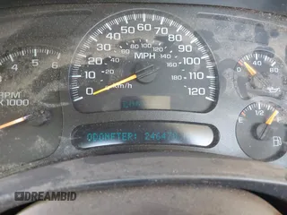2004 Chevrolet Silverado 1500 LS with VIN 1GCEC14V24Z207032, listed as a IAAI auction lot 42064839 with 246,478 mi miles. Bid and sale history available at carsss.com. Image 7.