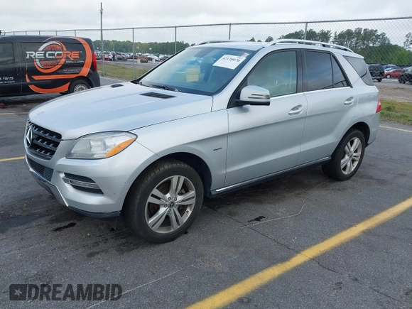 2012 Mercedes-Benz M ML 350 with VIN 4JGDA5HB5CA012821, listed as a IAAI auction lot 42128070 with 94,749 mi miles. Bid and sale history available at carsss.com. Image 18.