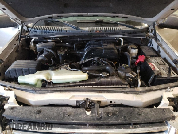 2008 Ford Explorer XLT with VIN 1FMEU73E08UA36667, listed as a Copart auction lot 54336915 with 343,709 mi miles and Salvage Title. Bid and sale history available at DreamBid. Image 12.