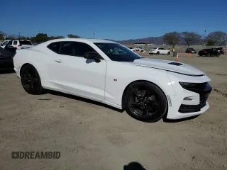 2020 Chevrolet Camaro 2SS z VIN 1G1FH1R71L0121528, wystawiony jako Copart lot #48590635 z przebiegiem 8 256 mil mil oraz Szkoda całkowita • Salvage title. Historia ofert i sprzedaży dostępna na DreamBid. Obrazek 4.