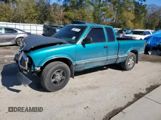1995 Chevrolet S-10 LS with VIN 1GCDT19W7S8154599, listed as a Copart auction lot 88907135 with 165,508 mi miles and Salvage Title. Bid and sale history available at DreamBid. Image 1.