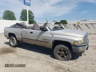 2000 Dodge 1500 z VIN 3B7HF12Z8YG160976, wystawiony jako Copart lot #55044765 z przebiegiem 362 570 mil mil oraz Szkoda całkowita • Salvage title. Historia ofert i sprzedaży dostępna na DreamBid. Obrazek 4.
