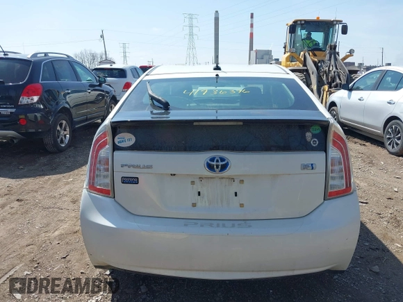 2013 Toyota Prius One z VIN JTDKN3DU4D5605091, wystawiony jako IAAI lot #41936396 z przebiegiem 148 852 mil mil oraz . Historia ofert i sprzedaży dostępna na DreamBid. Obrazek 16.