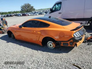 2021 Ford Mustang GT z VIN 1FA6P8CF6M5150407, wystawiony jako Copart lot #49669265 z przebiegiem Nie podano mil oraz Tytuł czysty. Historia ofert i sprzedaży dostępna na DreamBid. Obrazek 2.