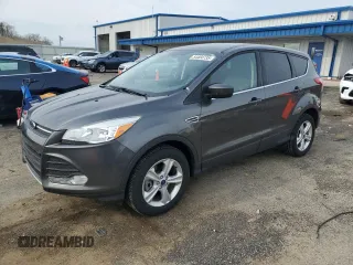 2015 Ford Escape SE with VIN 1FMCU9G97FUC33252, listed as a Copart auction lot 54404735 with 58,944 mi miles and Non Repairable. Bid and sale history available at carsss.com. Image 1.