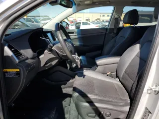 2016 Hyundai Tucson Limited with VIN KM8J33A25GU148656, listed as a Copart auction lot 54131985 with 71,340 mi miles and Salvage Title. Bid and sale history available at carsss.com. Image 7.