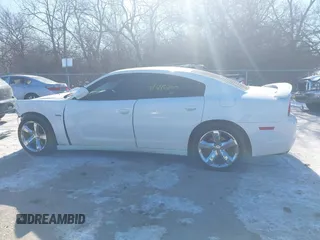 2013 Dodge Charger RT with VIN 2C3CDXCT6DH682260, listed as a IAAI auction lot 41416907 with 110,056 mi miles. Bid and sale history available at carsss.com. Image 15.