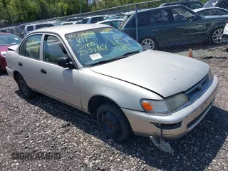 1993 Toyota Corolla z VIN 2T1AE04E9PC011154, wystawiony jako IAAI lot #42250668 z przebiegiem Nie podano mil oraz . Historia ofert i sprzedaży dostępna na DreamBid. Obrazek 1.