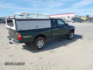 2002 Toyota Tacoma PreRunner z VIN 5TESN92N62Z119262, wystawiony jako IAAI lot #41848612 z przebiegiem 324 700 mil mil oraz . Historia ofert i sprzedaży dostępna na DreamBid. Obrazek 4.