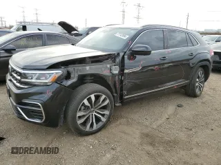 2021 Volkswagen Atlas SEL Premium R-Line with VIN 1V2FE2CA1MC205020, listed as a Copart auction lot 77742994 with 25,047 mi miles and Salvage title. Bid and sale history available at DreamBid. Image 1.