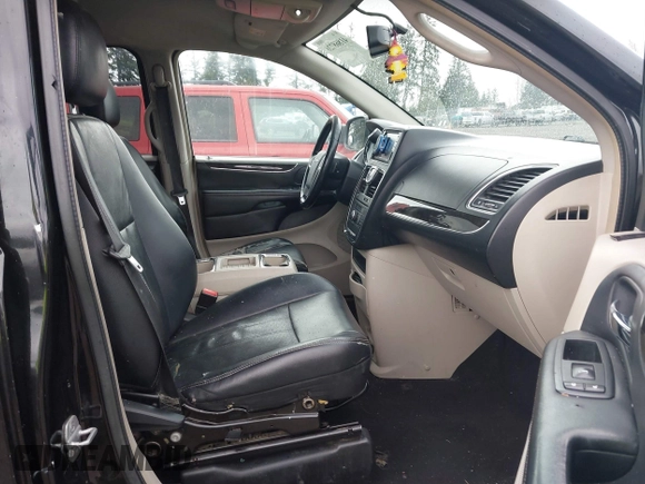 2012 Chrysler Town & Country Touring z VIN 2C4RC1BG7CR308730, wystawiony jako IAAI lot #41868726 z przebiegiem 250 606 mil mil oraz . Historia ofert i sprzedaży dostępna na DreamBid. Obrazek 5.