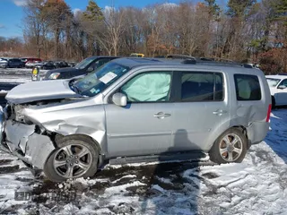 2015 Honda Pilot SE with VIN 5FNYF4H33FB064910, listed as a IAAI auction lot 41357315 with 115,879 mi miles and . Bid and sale history available at DreamBid. Image 14.