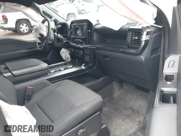 2023 Ford F-150 XL с VIN 1FTEW1C59PFB00252, выставлен на аукционе IAAI как лот 42029720 с пробегом 47 176 миль миль и . История ставок и продаж доступна на DreamBid. Изображение 5.