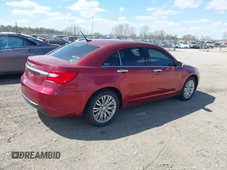 2012 Chrysler 200 Limited with VIN 1C3CCBCB0CN263369, listed as a IAAI auction lot 41988793 with 140,440 mi miles. Bid and sale history available at carsss.com. Image 4.