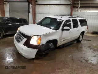 2011 GMC Yukon XL SLT with VIN 1GKS2KE32BR286468, listed as a Copart auction lot 50509415 with 271,634 mi miles and Clean Title. Bid and sale history available at carsss.com. Image 1.