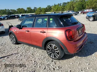 2021 MINI Hardtop 4 Door Cooper S with VIN WMWXU9C06M2N39992, listed as a Copart auction lot 72837174 with 22,488 mi miles and Salvage title. Bid and sale history available at DreamBid. Image 2.