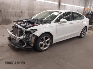 2013 Ford Fusion SE with VIN 3FA6P0H72DR377612, listed as a IAAI auction lot 41963999 with 170,611 mi miles. Bid and sale history available at carsss.com. Image 2.