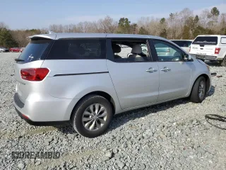 2021 Kia Sedona LX with VIN KNDMB5C16M6671642, listed as a Copart auction lot 49135565 with 46,403 mi miles and Salvage Title. Bid and sale history available at DreamBid. Image 3.