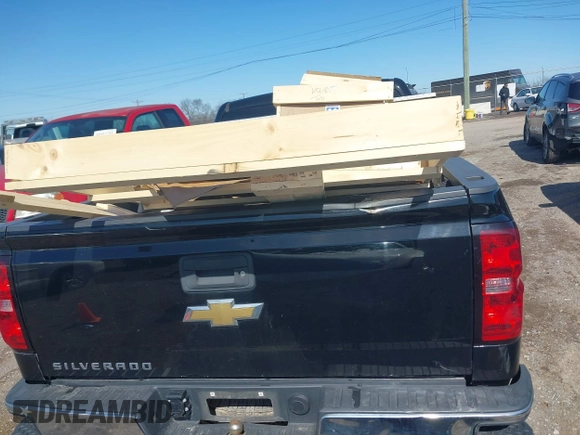 2015 Chevrolet Silverado 1500 LT with VIN 1GCRCREH3FZ206158, listed as a IAAI auction lot 41610695 with 182,692 mi miles. Bid and sale history available at carsss.com. Image 16.