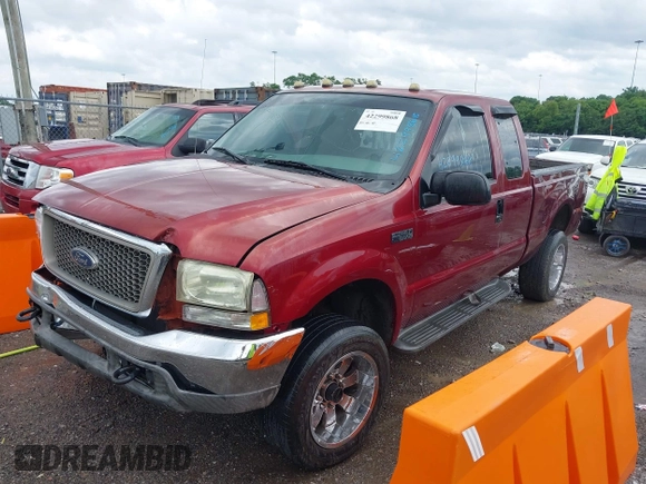 2004 Ford F-250 XL z VIN 1FTNX21L24EB13706, wystawiony jako IAAI lot #42299868 z przebiegiem 264 740 mil mil oraz . Historia ofert i sprzedaży dostępna na DreamBid. Obrazek 2.