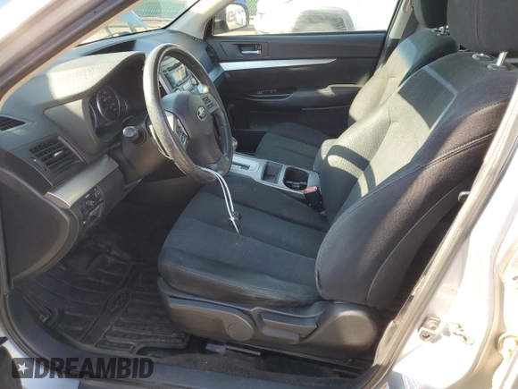 2014 Subaru Outback 2.5i with VIN 4S4BRCAC2E3268350, listed as a Copart auction lot 61493445 with 194,912 mi miles and Clean title. Bid and sale history available at DreamBid. Image 7.