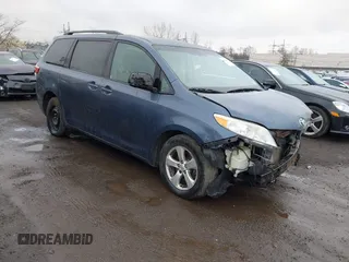 2015 Toyota Sienna LE AAS with VIN 5TDKK3DC6FS624643, listed as a IAAI auction lot 41919475 with Not Provided miles and . Bid and sale history available at DreamBid. Image 1.
