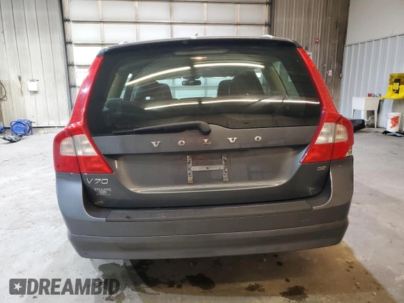 2008 Volvo V70 with VIN YV1BW982381051882, listed as a Copart auction lot 41446635 with 173,637 mi miles and Salvage Title. Bid and sale history available at DreamBid. Image 6.
