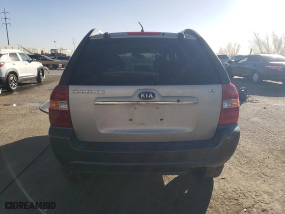 2007 Kia Sportage LX with VIN KNDJF724277420386, listed as a Copart auction lot 41891965 with 193,340 mi miles and Salvage Title. Bid and sale history available at carsss.com. Image 6.