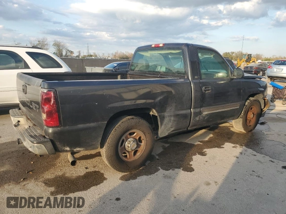 2004 Chevrolet Silverado 1500 Work Truck with VIN 1GCEC14X44Z187058, listed as a Copart auction lot 43433945 with 134,098 mi miles and Salvage Title. Bid and sale history available at carsss.com. Image 3.