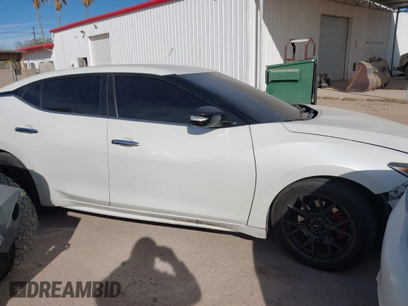 2018 Nissan Maxima SV with VIN 1N4AA6AP5JC380071, listed as a IAAI auction lot 41225731 with 138,256 mi miles. Bid and sale history available at carsss.com. Image 14.