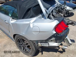 2018 Ford Mustang EcoBoost Premium с VIN 1FATP8UH1J5110038, выставлен на аукционе IAAI как лот 41978639 с пробегом 63 912 миль миль и . История ставок и продаж доступна на DreamBid. Изображение 6.