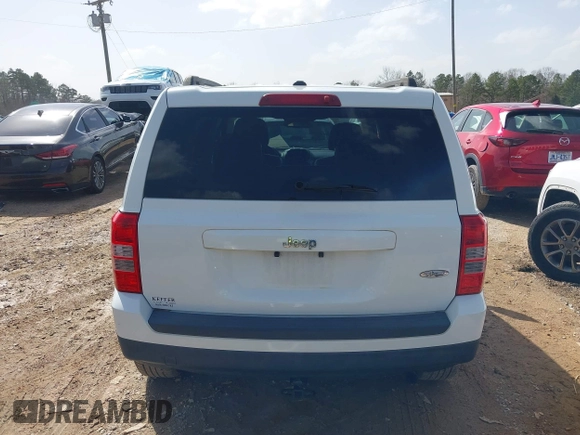 2014 Jeep Patriot High Altitude with VIN 1C4NJPFA6ED663066, listed as a IAAI auction lot 41709104 with 115,988 mi miles and . Bid and sale history available at carsss.com. Image 17.