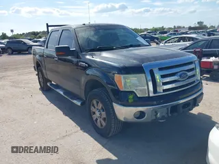 2009 Ford F-150 XL z VIN 1FTRW14809FA56557, wystawiony jako IAAI lot #42802888 z przebiegiem 179 928 mil mil oraz . Historia ofert i sprzedaży dostępna na DreamBid. Obrazek 1.