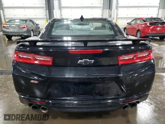 2017 Chevrolet Camaro 2SS z VIN 1G1FG1R72H0189573, wystawiony jako Copart lot #58092845 z przebiegiem 103 089 mil mil oraz Szkoda całkowita • Salvage title. Historia ofert i sprzedaży dostępna na DreamBid. Obrazek 6.