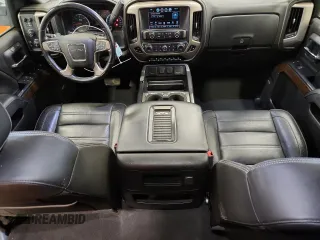2018 GMC Sierra 1500 Denali z VIN 3GTU2PEJ2JG587157, wystawiony jako Copart lot #58516315 z przebiegiem 88 855 mil mil oraz Szkoda całkowita • Salvage title. Historia ofert i sprzedaży dostępna na DreamBid. Obrazek 8.