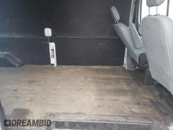 2017 Ford Transit z VIN 1FTYR2XM5HKA78805, wystawiony jako Copart lot #80087434 z przebiegiem 373 444 mil mil oraz Szkoda całkowita • Salvage title. Historia ofert i sprzedaży dostępna na DreamBid. Obrazek 11.