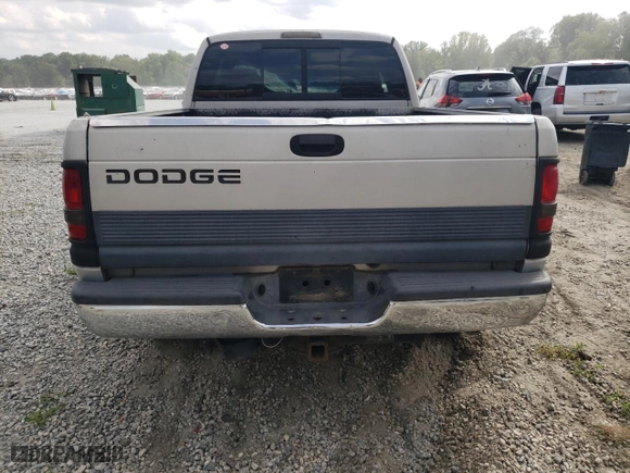 2000 Dodge Ram 1500 with VIN 3B7HC13Z1YG138356, listed as a Copart auction lot 68306524 with 171,481 mi miles and Salvage Title. Bid and sale history available at carsss.com. Image 6.