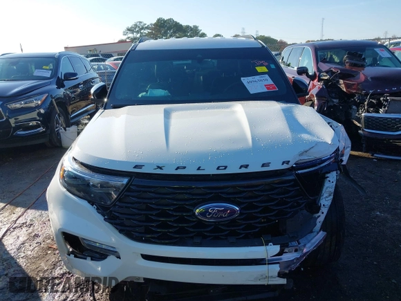 2022 Ford Explorer ST-Line with VIN 1FMSK7KH7NGB34741, listed as a IAAI auction lot 40963030 with 20,504 mi miles. Bid and sale history available at carsss.com. Image 12.