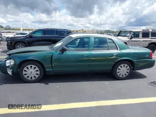2010 Ford Police Interceptor с VIN 2FABP7BV1AX118489, выставлен на аукционе IAAI как лот 42597521 с пробегом Не указан миль и . История ставок и продаж доступна на DreamBid. Изображение 14.