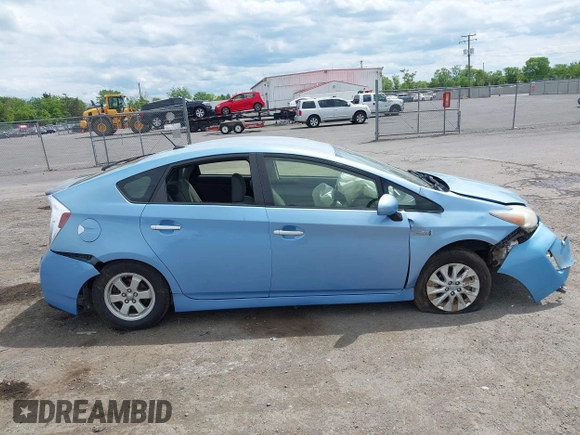 2012 Toyota Prius z VIN JTDKN3DP0C3018925, wystawiony jako IAAI lot #42193139 z przebiegiem 125 900 mil mil oraz . Historia ofert i sprzedaży dostępna na DreamBid. Obrazek 14.