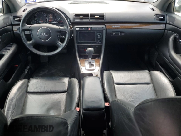 2005 Audi S4 z VIN WAUPL68E85A109670, wystawiony jako Copart lot #55114175 z przebiegiem 98 679 mil mil oraz Szkody całkowita. Historia ofert i sprzedaży dostępna na DreamBid. Obrazek 8.