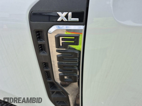 2023 Ford F-250 XL с VIN 1FT7W2BA7PEC58785, выставлен на аукционе IAAI как лот 42621198 с пробегом 88 миль миль и . История ставок и продаж доступна на DreamBid. Изображение 8.